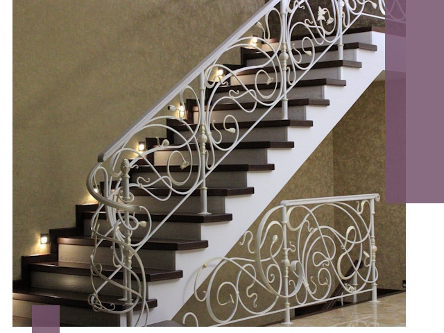 Кованые лестницы под ключ в Реутове — изготовление и монтаж