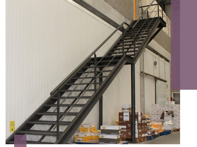 Лестницы для производства в Реутове — изготовление и монтаж