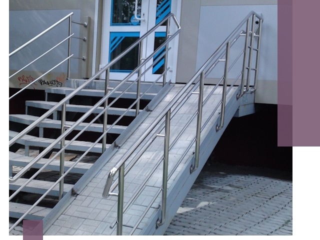 Пандус на крыльцо под ключ в Реутове: монтаж и изготовление