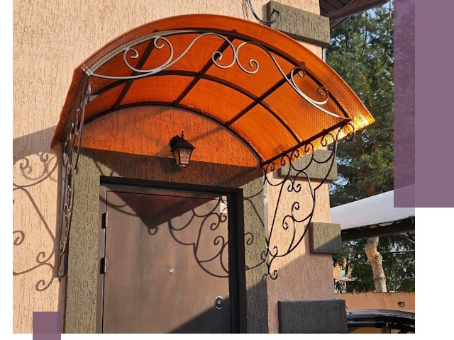 Демонтаж козырьков в Реутове быстро и безопасно