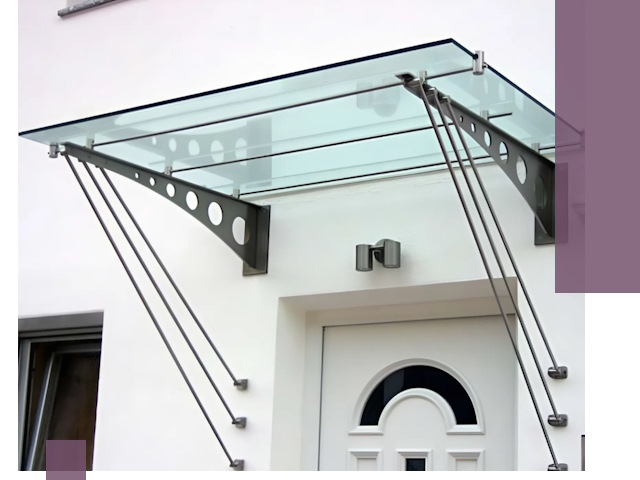 Козырьки над входом под ключ в Реутове — изготовление и монтаж